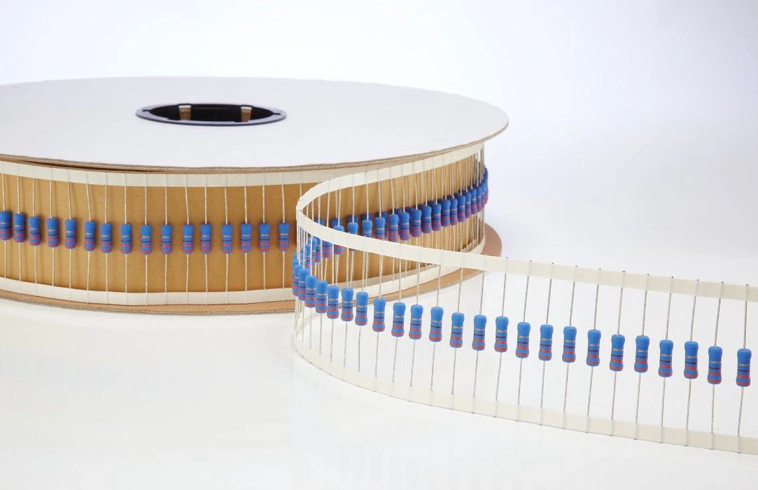 Smt Radial Tape in Usage